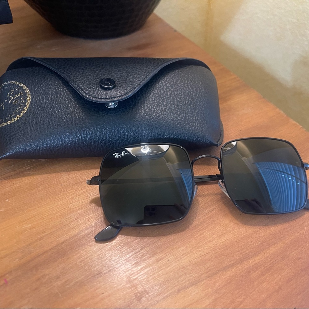 NWOT Square 1971 RayBans